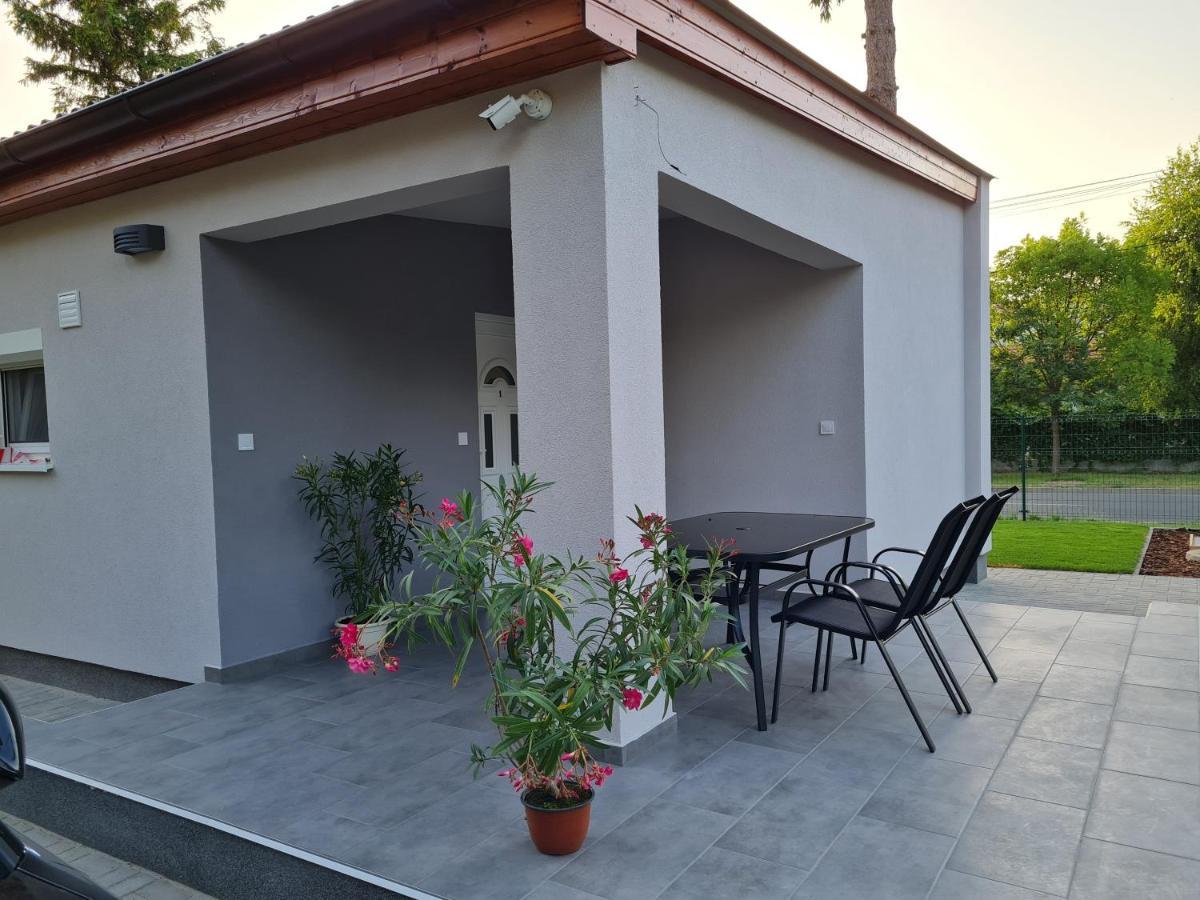 Siófok Sophia Apartman Exterior foto